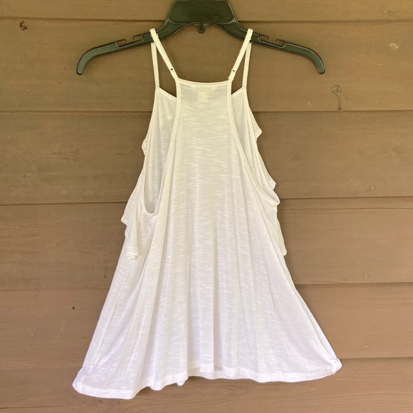 Aeropostale- Womens white razor-back - side ruffle top - size M - Picture 3 of 5